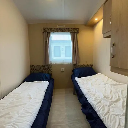 Ferienhaeuschen Nr 80 Am Kanal De Watersnip Holiday home *
