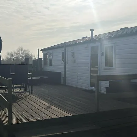 펜션 Ferienhaeuschen Nr 80 Am Kanal De Watersnip *