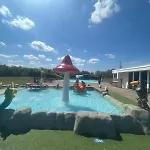 Ferienhaeuschen Nr 80 Am Kanal De Watersnip Semesterbostad Petten